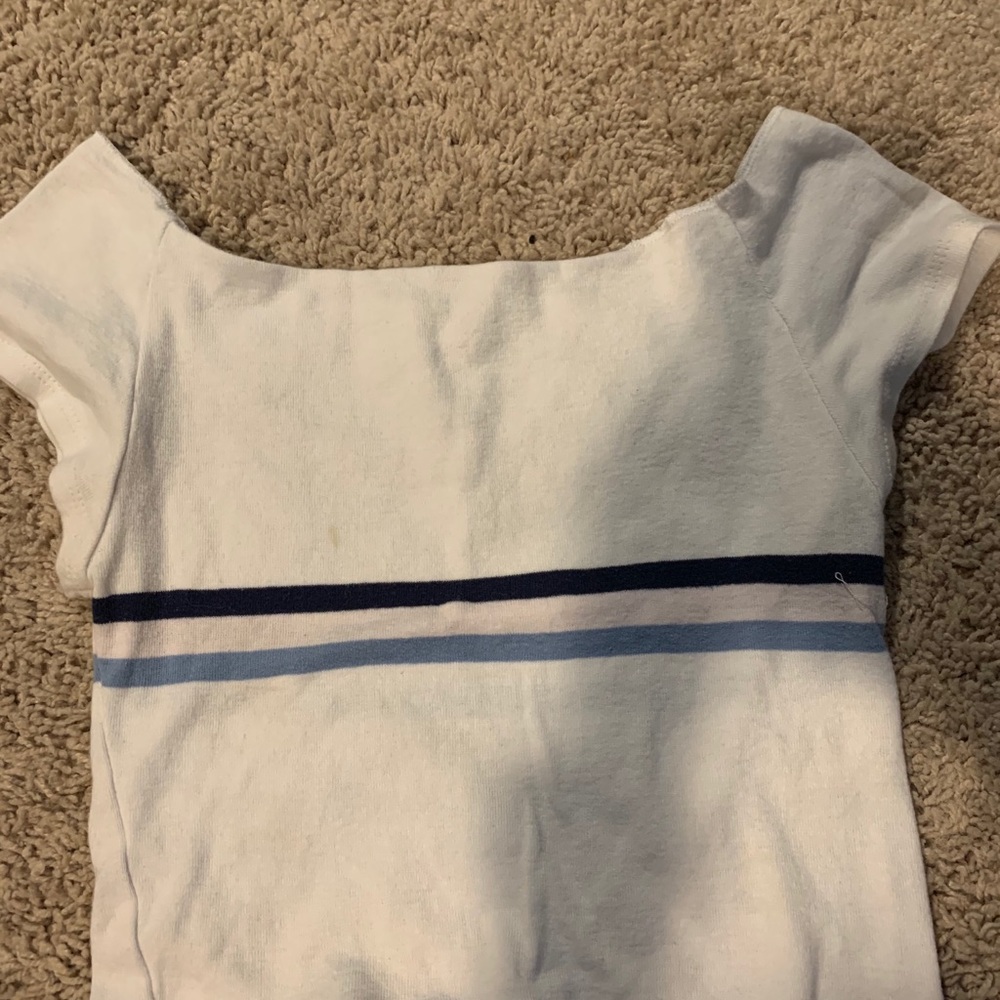 Crop top bundle! - Picture 7 of 11